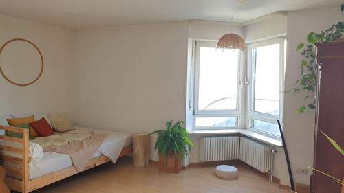 Wohnzimmer Ecknische / Fensterfront - 