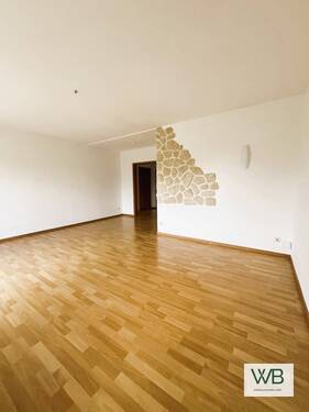 Wohn-/Esszimmer - 3 Zimmer Etagenwohnung zum Kaufen in Wolfsburg / Ehmen