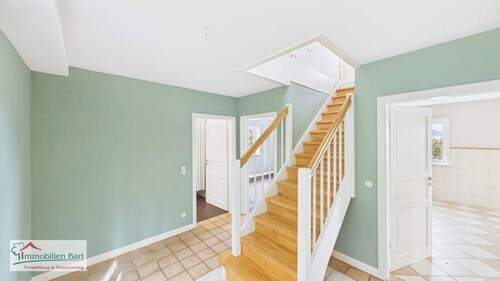 Diele - 5 Zimmer Einfamilienhaus zum Kaufen in Saarburg