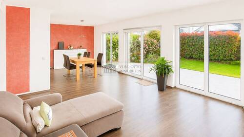 Helles Wohnzimmer - 3 Zimmer Bungalow in Bergheim