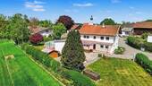 Luftaufnahme - Traumhaftes Familienhaus mit Pool und großem Garten - Willkommen zu Hause