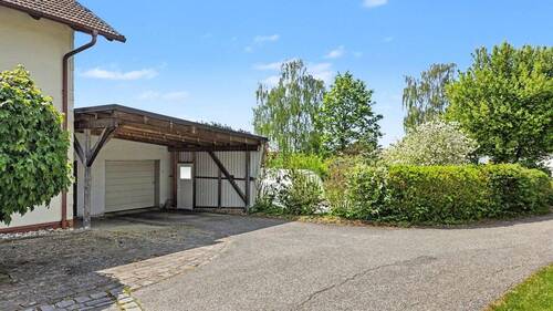 Garage und Carport - Einfamilienhaus mit 128,00 m&sup2; in Falkenberg zum Kaufen