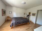 Schlafzimmer im EG - 