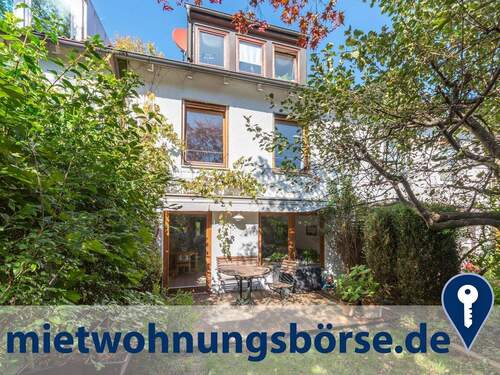 Hausansicht - AIGNER - Ruhig gelegenes Reihenmittelhaus im Österreicher-Viertel mit Platz für die ganze Familie