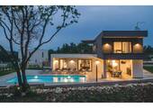 Bild 1 - Neubauprojekt: Mediterranes Flair trifft modernen Luxus - Exklusives 3-Schlafzimmer-Haus mit Pool in Pula oder aber auf der gesamten Insel Istrien
