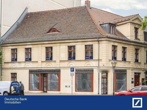 Hausansicht - Gewerbeeinheit mit attraktiver Ecklage - ca. 140 m² Erdgeschossfläche zur Miete