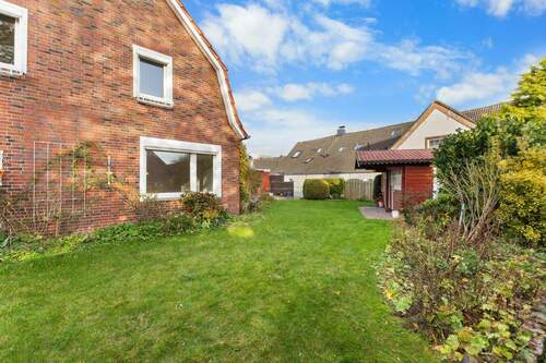 Gartenblick - 5 Zimmer Einfamilienhaus in Krummhörn