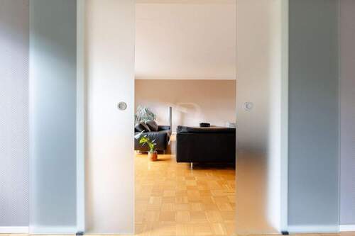 Offener Wohn- und Essbereich - 5 Zimmer Einfamilienhaus in Königstein im Taunus