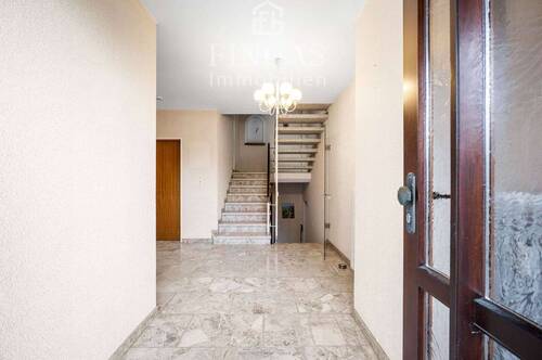 Eingang Haupthaus - 