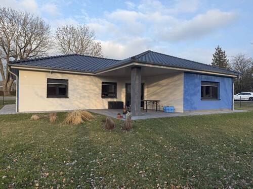 Design ohne Titel - 2026-04-01T164414.902.jpg - 4 Zimmer Bungalow in Zechin