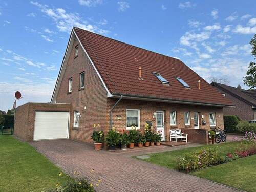 Titelbild - Ihr neues Zuhause wartet - charmante Doppelhaushälfte mit Garten in Rhauderfehn!