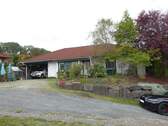 Vorderansicht - 3 Zimmer Mehrfamilienhaus, Wohnhaus in Uhlstädt-Kirchhasel