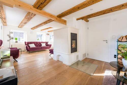 Wohnzimmer - 6 Zimmer Einfamilienhaus zum Kaufen in Todtmoos