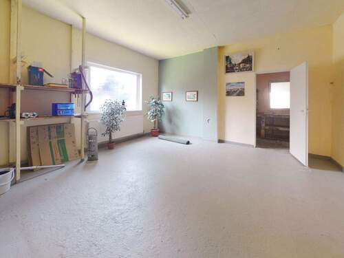 Lagerraum (ehemals Malerei) - 