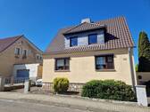 Außenansicht - 5 Zimmer Einfamilienhaus zum Kaufen in Querfurt
