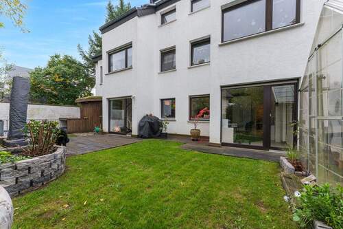 Zwei hintere Terrassen - 