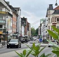 Geile Meile: Laden-Flat im Sommershof - Köln / Rodenkirchen