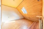 Schlafzimmer 1 DG - 