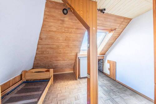 Schlafzimmer 2 DG - 