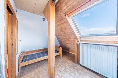 Schlafzimmer 2 DG - 