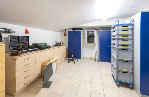 Keller oder Lagerraum - 
