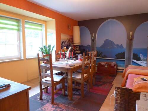Zimmer 2 - 