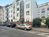 Aussenansicht - Investition mit Zukunft: Vermietete 2-Zimmer-Wohnung in Köln-Sülz