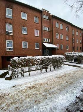 Hausansicht Rathausallee 119.jpeg - 1 Zimmer Etagenwohnung zur Miete in Norderstedt