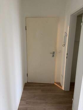 Flur Rathausallee 119 DG.jpeg - 