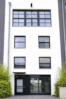 Strassenansicht - 7 Zimmer Reihenmittelhaus zur Miete in Berlin