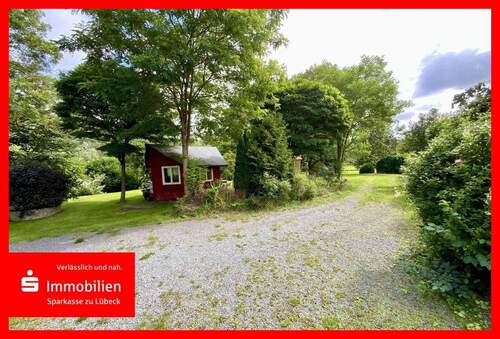 Gemeinschaftsgrundstück - Reihenendhaus direkt am Elbe-Lübeck-Kanal
