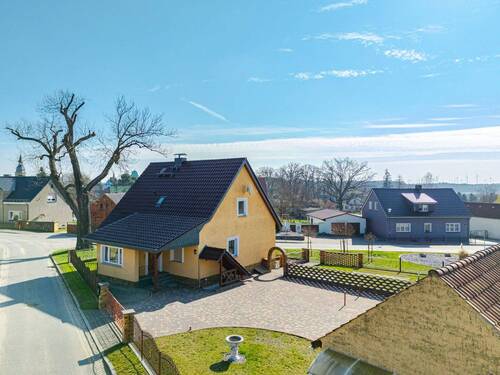 Hausansicht - 6 Zimmer Einfamilienhaus zum Kaufen in Märkische Heide