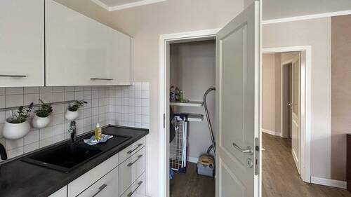 Abstellkammer - 