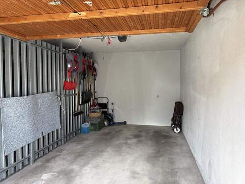 Garage - 