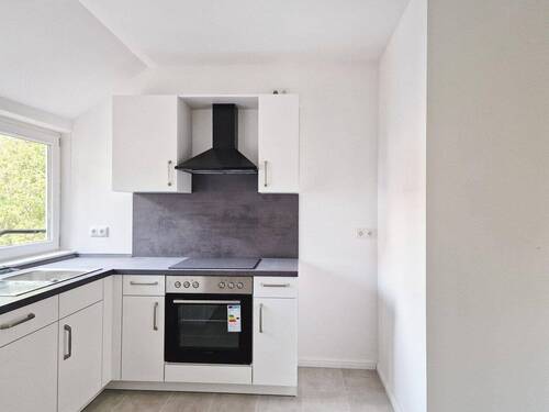 Bild 2 - 4 Zimmer Etagenwohnung zur Miete in Himbergen
