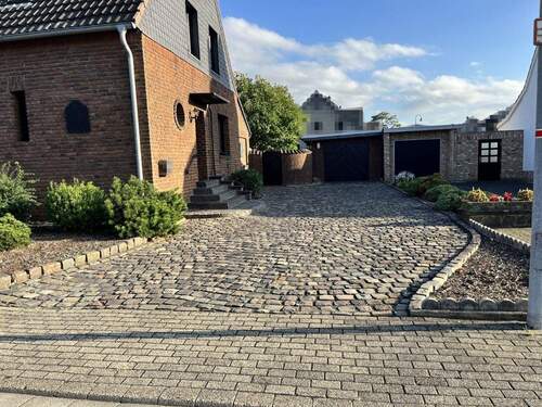 Garage (2) - 