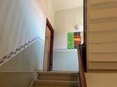 Treppenhaus, Zugang zur Wohnung/Büroeinheit im OG - 