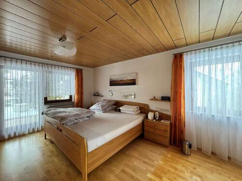 Schlafzimmer Erdgeschoss - Einfamilienhaus mit 145,40 m&sup2; in Nattheim zum Kaufen