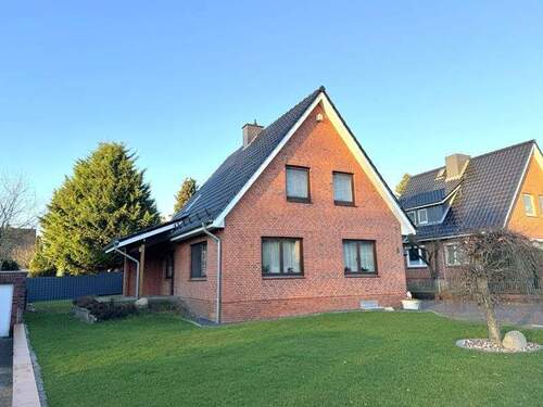 Straßenansicht II - 