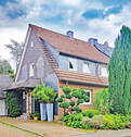 Straßenansicht - Von privat ohne Makler: Traumhaftes Zuhause mit Gartenparadies in ruhiger Siedlung von Herne-Süd