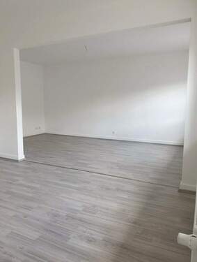 Wohnzimmer - Etagenwohnung mit 90,00 m² in Bielefeld zur Miete