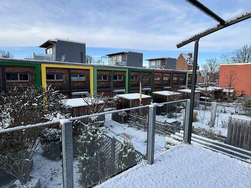 Blick auf Gartenseite - 