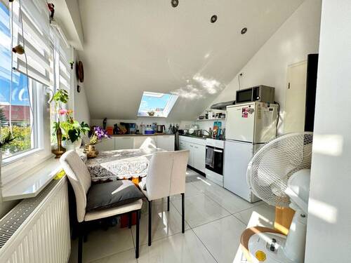 Küche - Etagenwohnung mit 31,00 m&sup2; in Niefern-Öschelbronn zum Kaufen