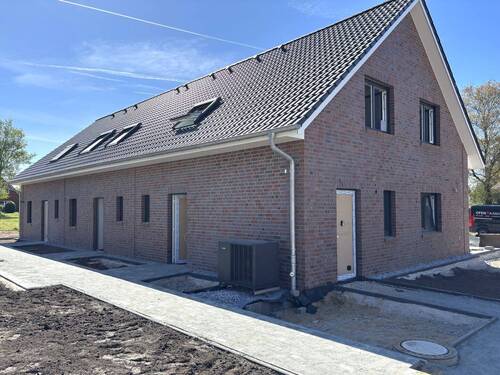 Ansicht - 4 Zimmer Reihenmittelhaus zur Miete in Kutenholz