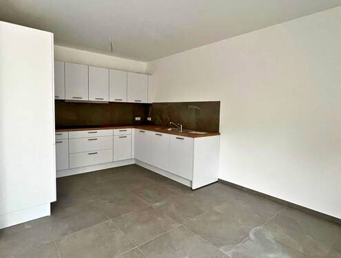 Einbauküche mit viel Platz - 4 Zimmer Reihenmittelhaus in Kutenholz