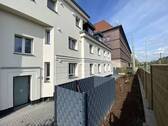 bepflanzter Vorgarten - 
