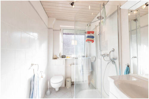 Duschbad - 3 Zimmer Etagenwohnung in Elmshorn