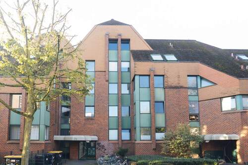 Haus Frontansicht - 3 Zimmer Etagenwohnung zum Kaufen in Münster