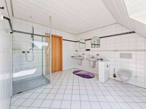 Badezimmer im DG - 