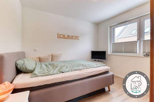 Ruhiger Rückzugsort – Zimmer im EG mit Wohlfühlatmosphäre - 